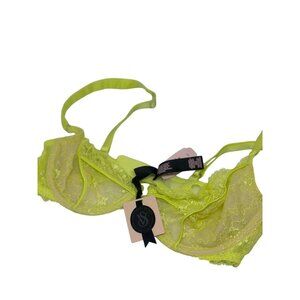 NWT Victoria’s Secret Designer Exquisite Collection Bra – Neon Yellow Lace 32C
